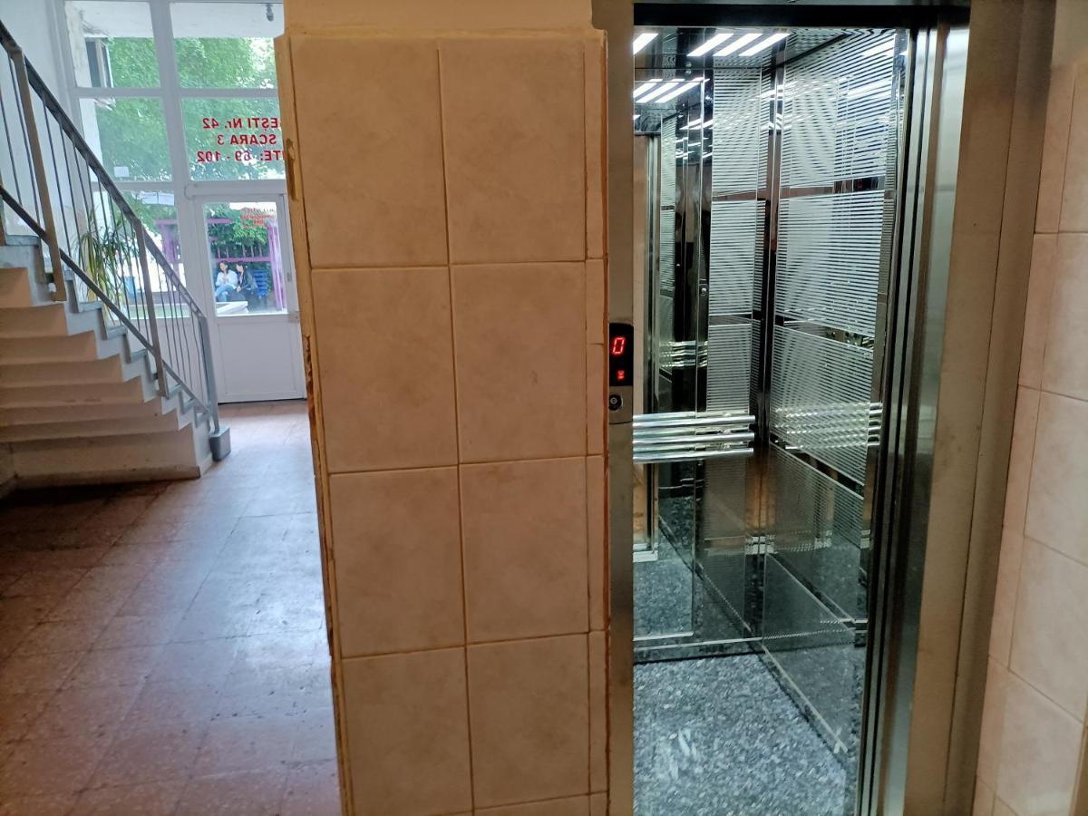 Mary Central Appartaments Bucureşti Ngoại thất bức ảnh